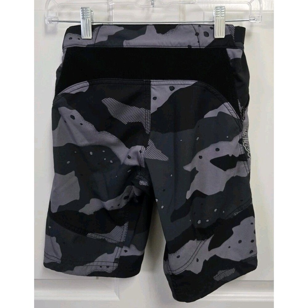 Troy Lee Designs Youth Skyline MTB Cycling Shorts Size 26 Gray Camo TLD Bike - Picture 2 of 4